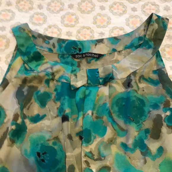 Top - Picture 2 of 3